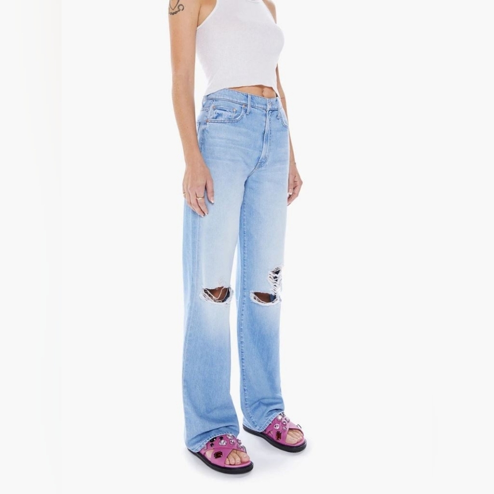 Mother The Maven Distressed Wide Leg Jeans In Ripped Off Size 26